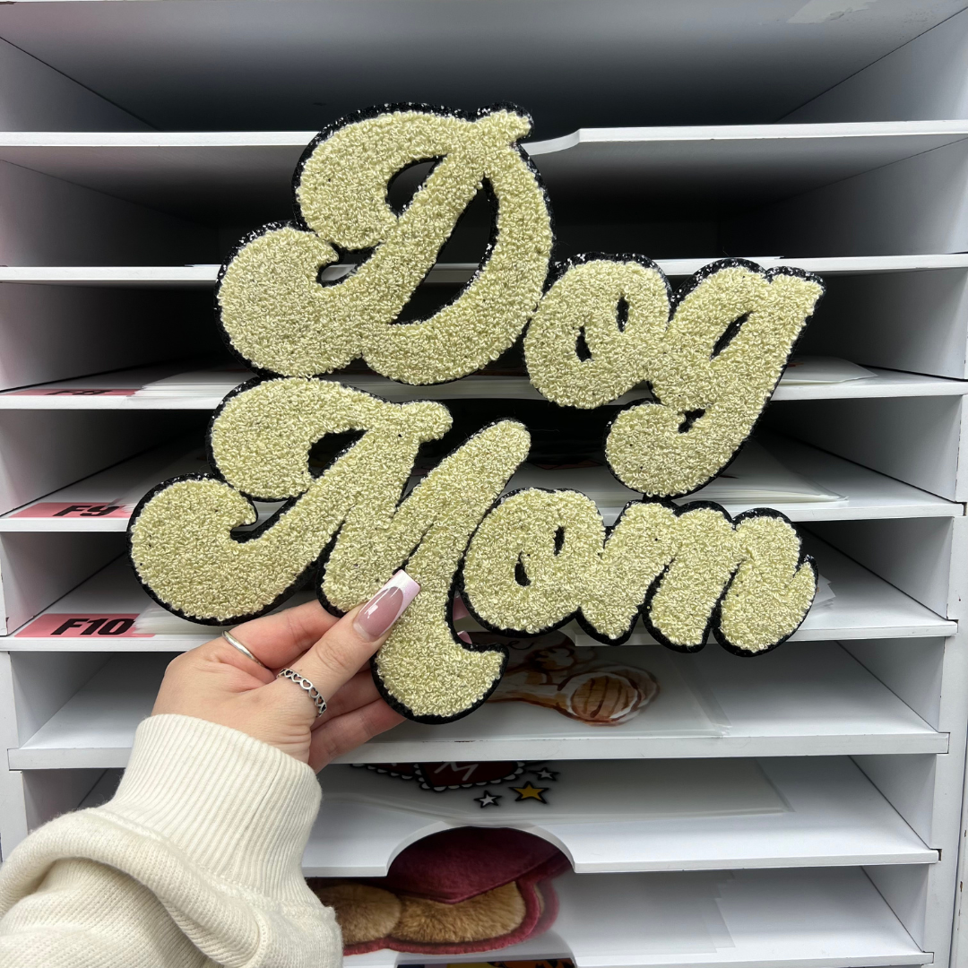 DOG MOM - CHENIELLE PATCH